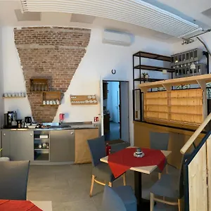 Hotel Urban, Solnohrad