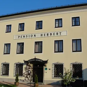 Hotel Herbert, Solnohrad