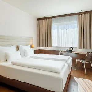Hotel Austria Trend Messe, Solnohrad